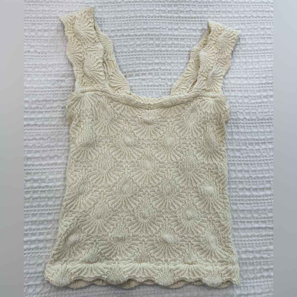 Free People Love Letter Cami Tank Top! Cream size xs! Perfect condition! - Picture 2 of 3